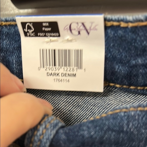 Blue Ankle Cropped Jeans with Faded Denim - Picture 5 of 7